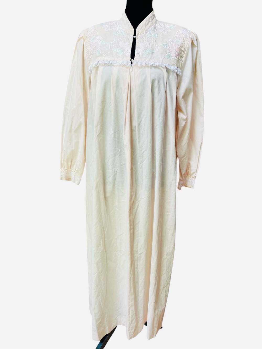 Vintage Sara Beth Pastel Nightgown Lace Floral Applique Pearl Beading Cotton